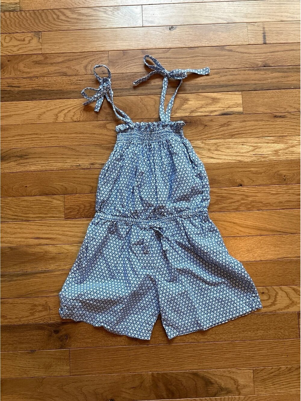 Little English romper